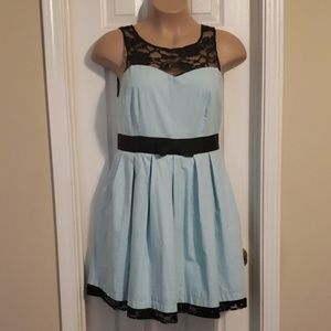 Lace trim mint green dress